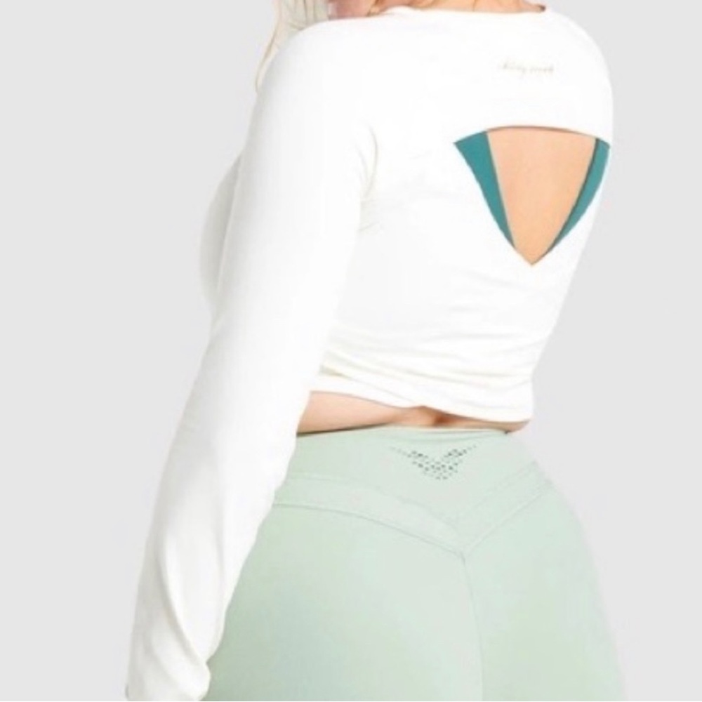 Gymshark Whitney Simmons Long Sleeve Crop